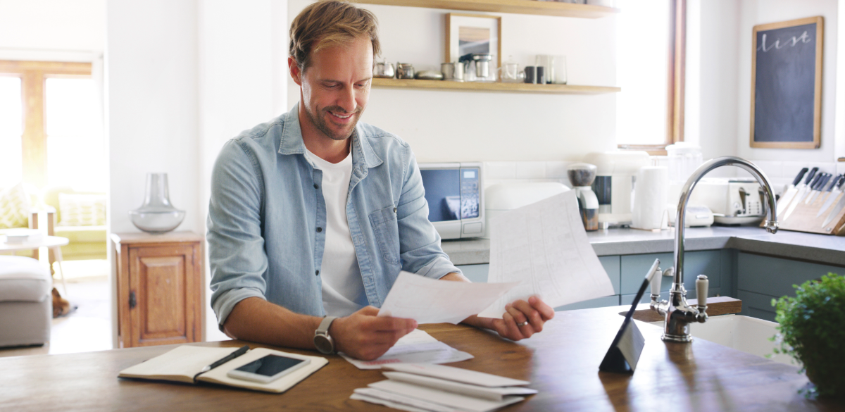 What goes into a credit score?